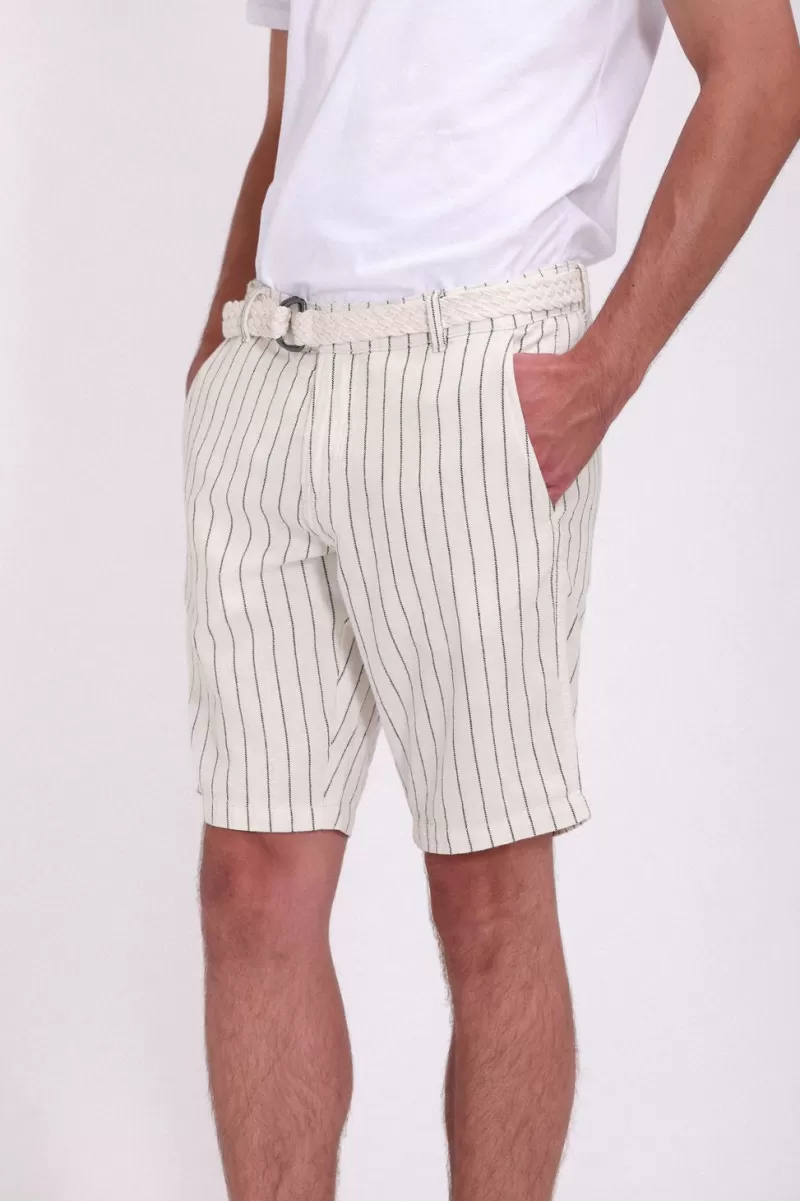 Teddy Smith Short & Bermuda<Bermuda coupe chino STATON CHINO MIDDLE WHITE MIDDLEWHITE